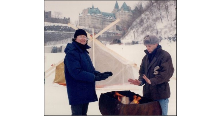 Camp sur la rivière Outaouais (photo Bill Clennett)